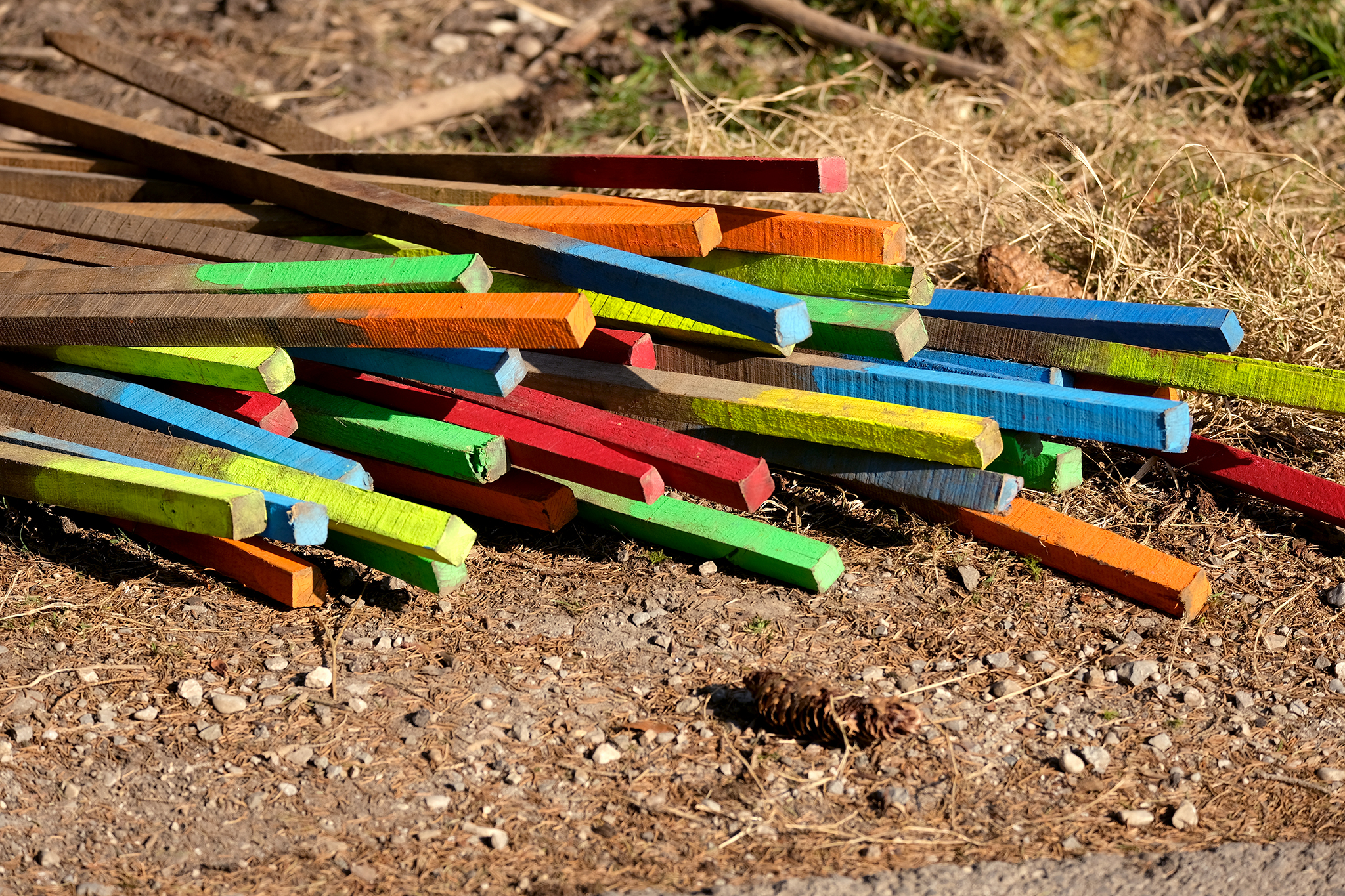 BWP_Bildergalerie_Ebersberg_5.jpg Bunte Fluchtstangen