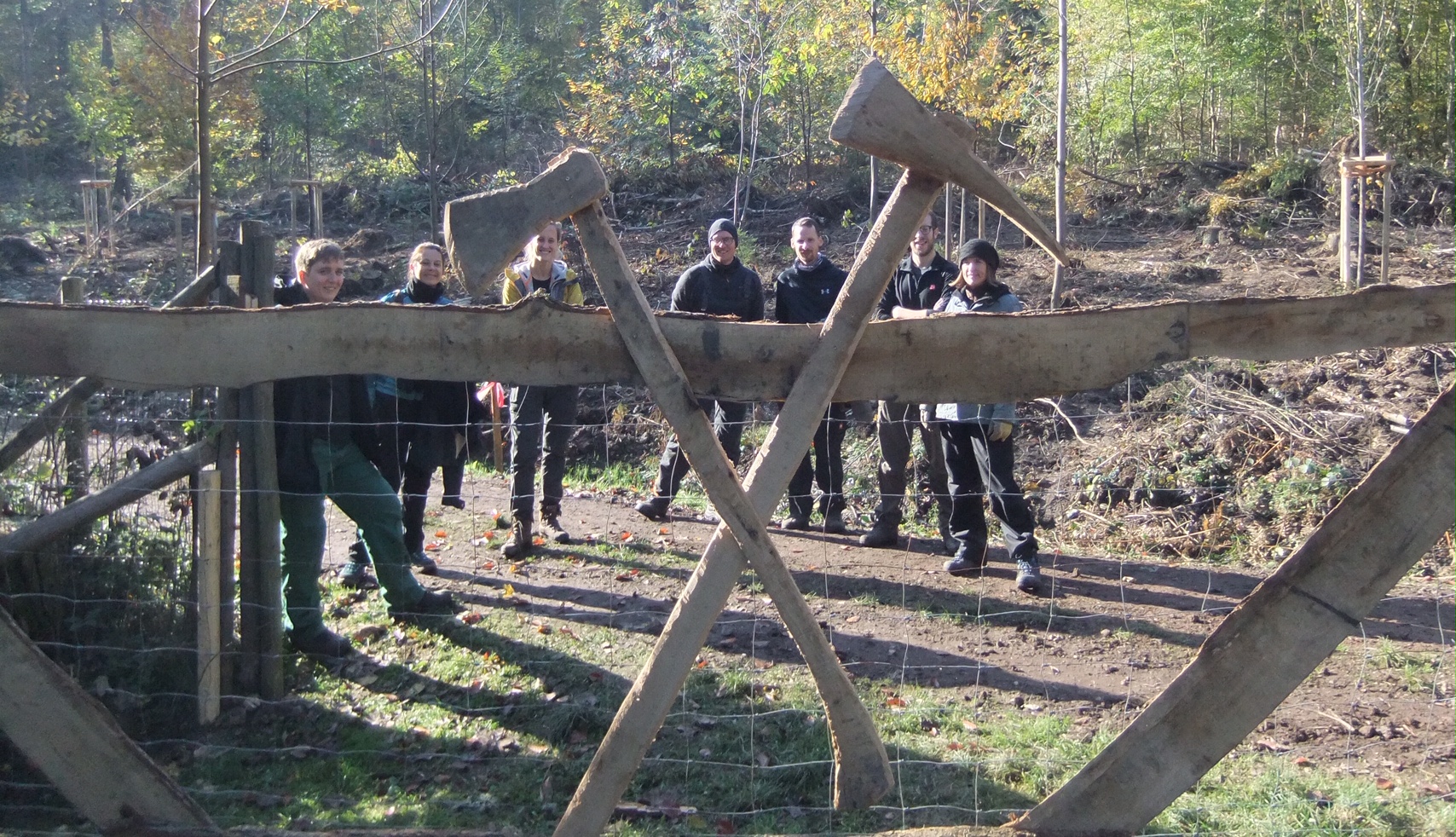 Eingangstor à la Bergwaldprojekt Eingangstor à la Bergwaldprojekt
