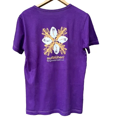 Violettes T-Shirt mit Blättermandala und aufblühen!-Schriftzug