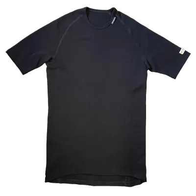 Waldwollshirt von Woolpower in schwarz